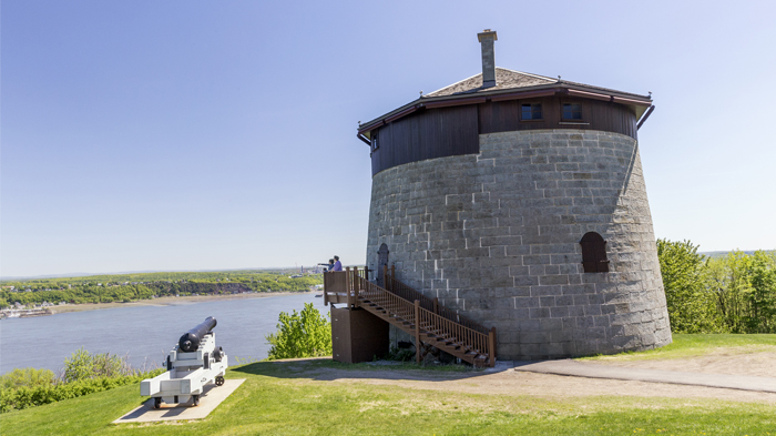 Intérieur de la tour Martello